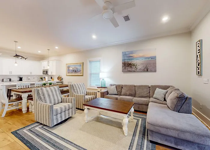 New Near The With On-site Pool Hot Tub Private Balcony & W&d * Gulf Shores